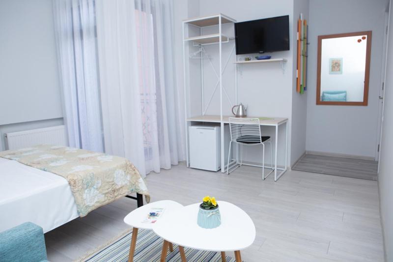Naike Aparthotel Τυφλίδα Εξωτερικό φωτογραφία